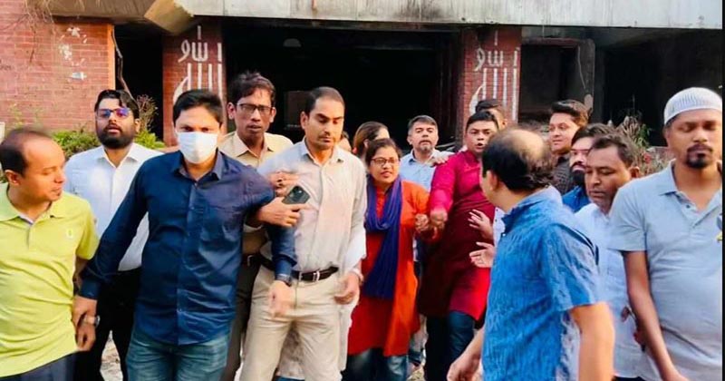 রাজধানীতে ছাত্রলীগের সাবেক নেতাদের বিক্ষোভ