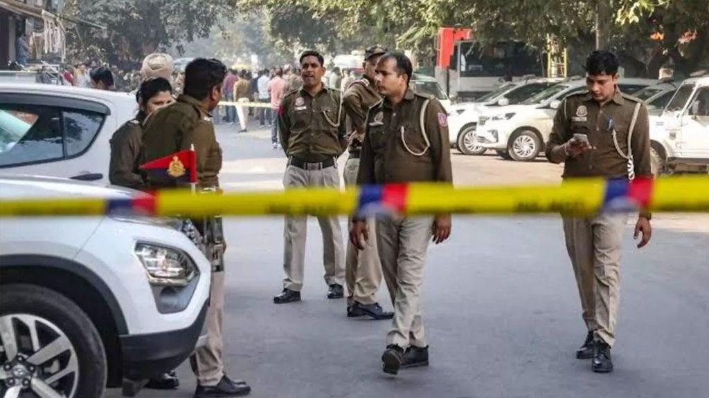 দিল্লির হোটেলে ব্রিটিশ নারীকে সংঘবদ্ধ ধর্ষণ