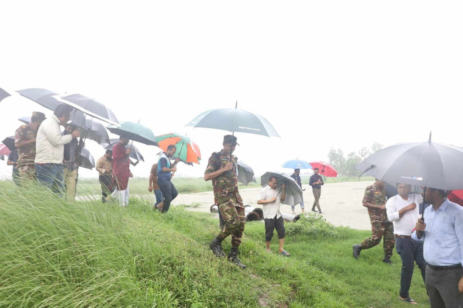 জবি দ্বিতীয় ক্যাম্পাস প্রকল্পের অগ্রগতি তদারকি কমিটির সরেজমিন পরিদর্শন