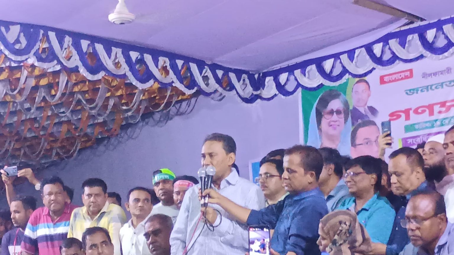 জলঢাকা উপজেলার মাটিতে দেড় যুগ পর পা রাখলেন সাবেক সংসদ সদস্য শাহরিন ইসলাম তুহিন
