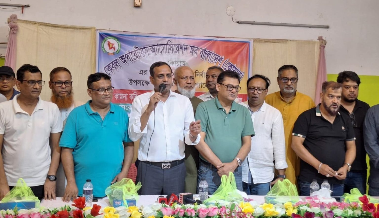 গোবিন্দগঞ্জে কোয়াব নির্বাচনে সম্মিলিত পরিষদের প্রার্থী পরিচিতি সভা