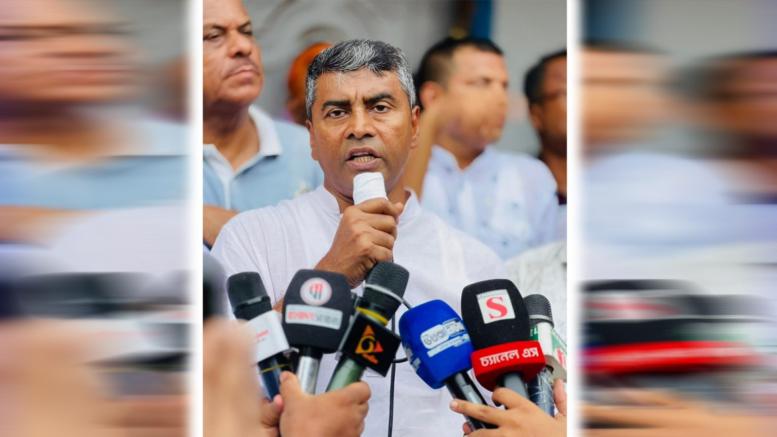 বিএনপি ঘোষিত ৩১ দফার বাস্তবায়নে ঢাকা ১৮ আসনে এস এম জাহাঙ্গীরের লিফলেট বিতরণ ও গণসংযোগ