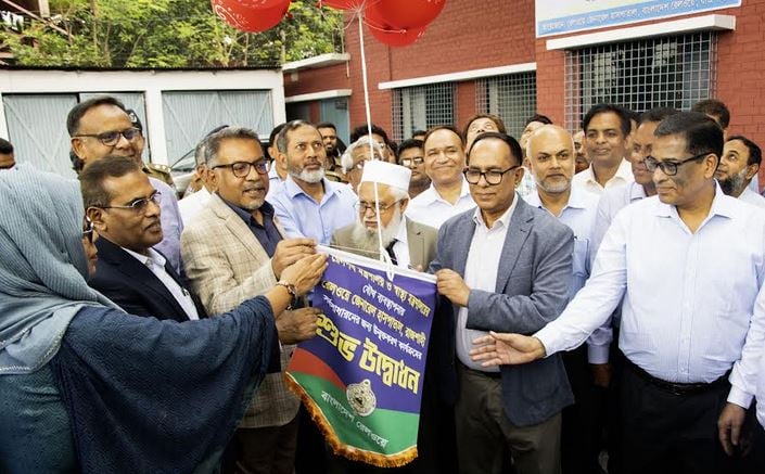 রাজশাহী রেলওয়ে হাসপাতালে সর্বসাধারণের চিকিৎসা সেবা উদ্বোধন : টিকেট ১০ টাকা