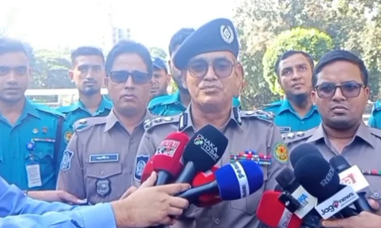 হাসিনার রায় ঘিরে নিরাপত্তা ঝুঁকি নেই; ১৫ হাজার পুলিশ মোতায়েন