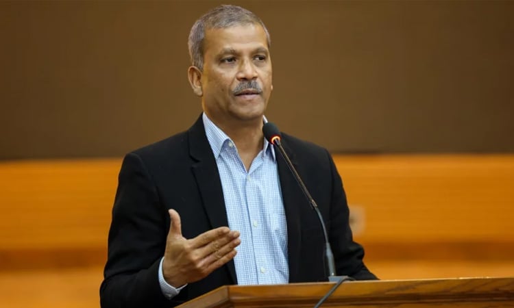 আজ জুলাই গণঅভ্যুত্থানের আরেকটি বিজয়ের দিন : আইন উপদেষ্টা