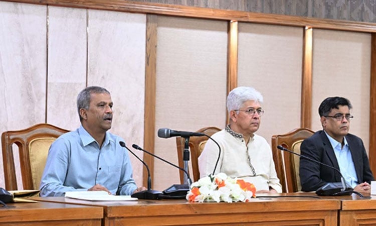 ফেব্রুয়ারিতে সংসদ নির্বাচন অনুষ্ঠানে সরকারের সংকল্প পুনর্ব্যক্ত