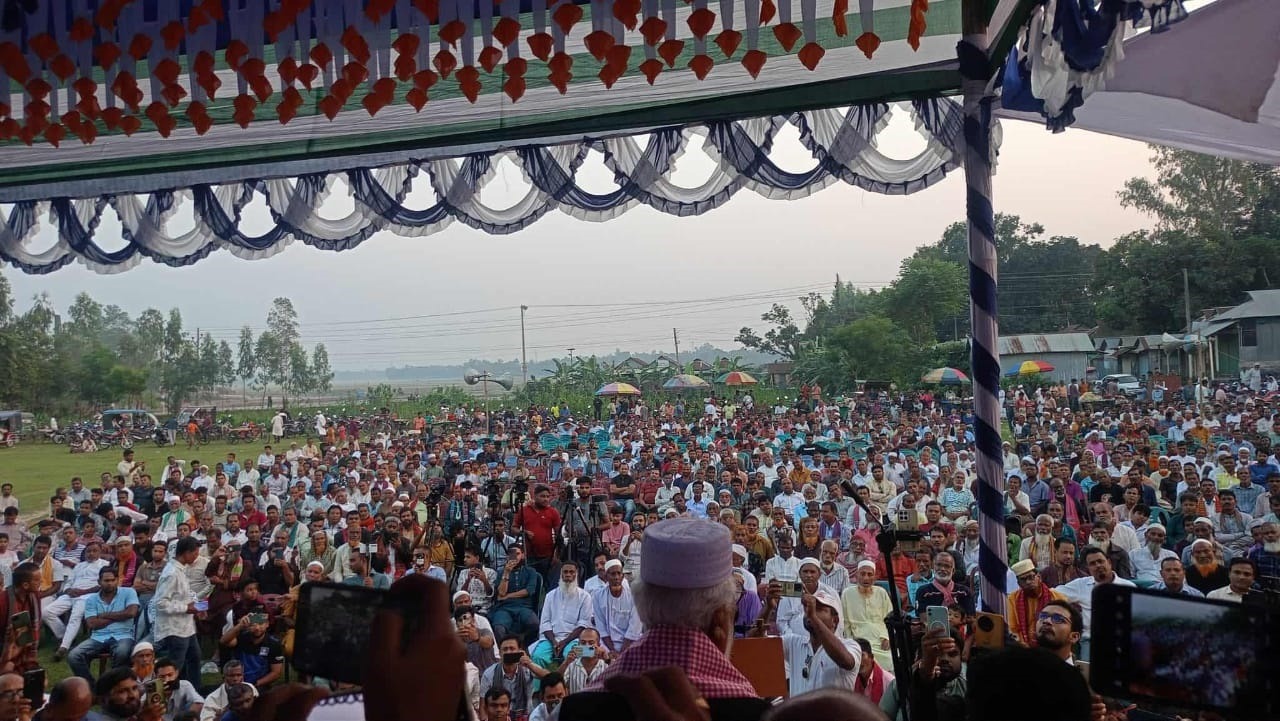 ড. ইউনুসের গ্রামীন ব্যাংক শুধু না গ্রামীণ নামে কোন কিছুই থাকবে না : কাদের সিদ্দিকী