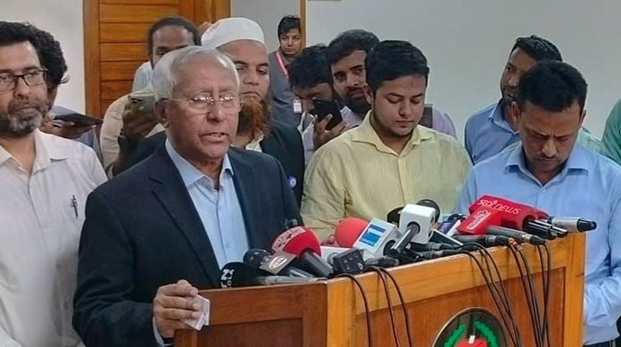 এনসিপিসহ তিনটি দলকে নিবন্ধন বিষয়ে গণবিজ্ঞপ্তি জারি করেছে নির্বাচন কমিশন
