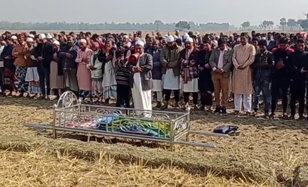 করুণ বিদায়ে শিশু সাজিদ, জানাজায় হাজারো মানুষের অংশগ্রহণ