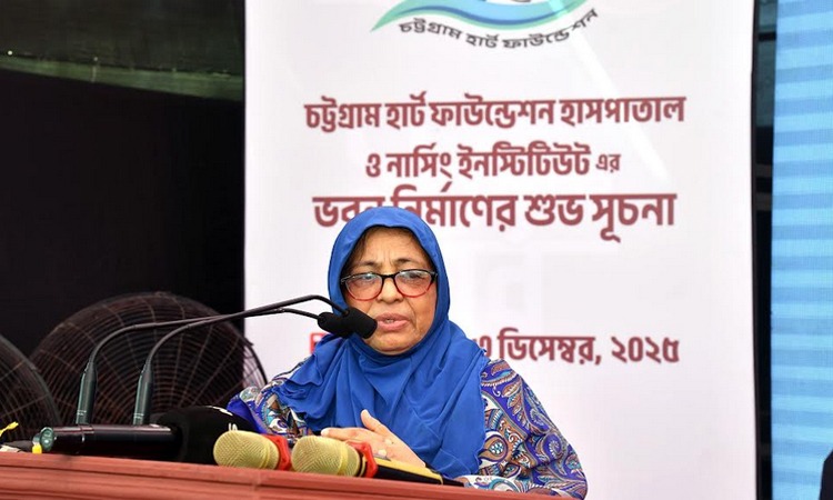 রোগ প্রতিরোধে চিকিৎসার চেয়ে সচেতনতা বৃদ্ধির লক্ষ্যে কাজ করতে হবে : স্বাস্থ্য উপদেষ্টা