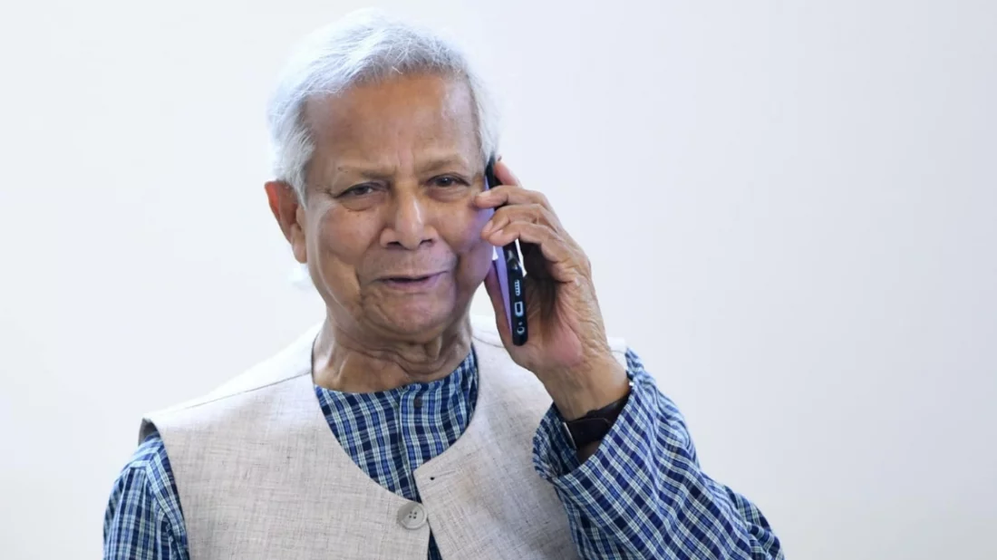 প্রথম আলো ও ডেইলি স্টার সম্পাদকের সঙ্গে প্রধান উপদেষ্টার ফোনালাপ