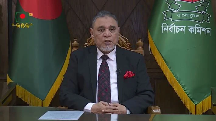 উৎসবমুখর অংশগ্রহণ নিশ্চিতে সকল বাহিনী কাজ করবে, নিঃসঙ্কোচে ভোটাধিকার প্রয়োগ করুন : সিইসি