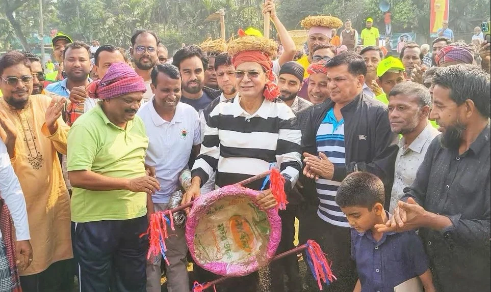 খালেদা জিয়া জীবনের ঝুঁকি নিয়ে গণতন্ত্র পুনরুদ্ধারের আন্দোলন করেছেন : অধ্যক্ষ আসাদুল হাবিব দুলু