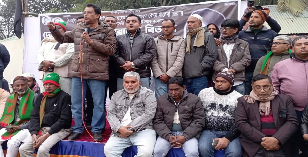 রূপসা ঘাটকে চাঁদাবাজ ও টোলমুক্ত করার ঘোষণা আজিজুল বারী হেলালের