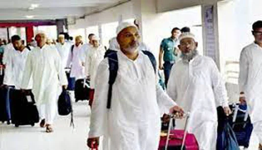 ২৫ জানুয়ারির মধ্যে হজযাত্রীদের স্বাস্থ্য পরীক্ষা পূর্বক টিকা গ্রহণ করতে হবে