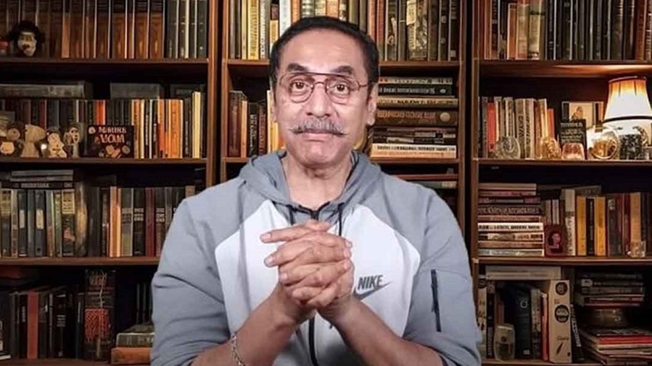 পিনাকী ভট্টাচার্যের বিরুদ্ধে আদালত অবমাননার রুল জারির আর্জি