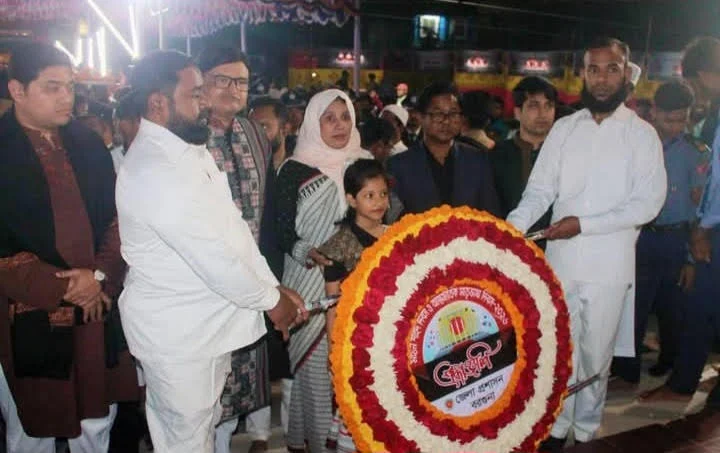 বরগুনায় যথাযোগ্য মর্যাদায় পালিত হলো শহীদ দিবস ও আন্তর্জাতিক মাতৃভাষা দিবস