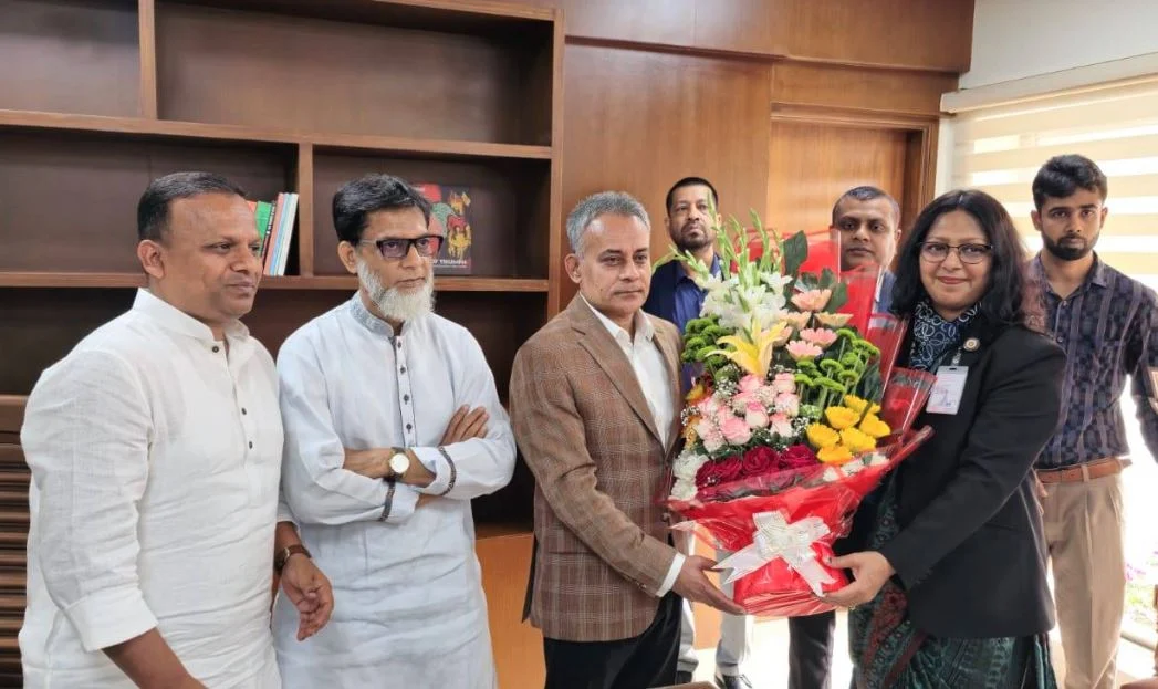দুর্নীতিমুক্ত ও জনবান্ধব মন্ত্রণালয় গড়ে তোলাই লক্ষ্য : সেতুমন্ত্রী
