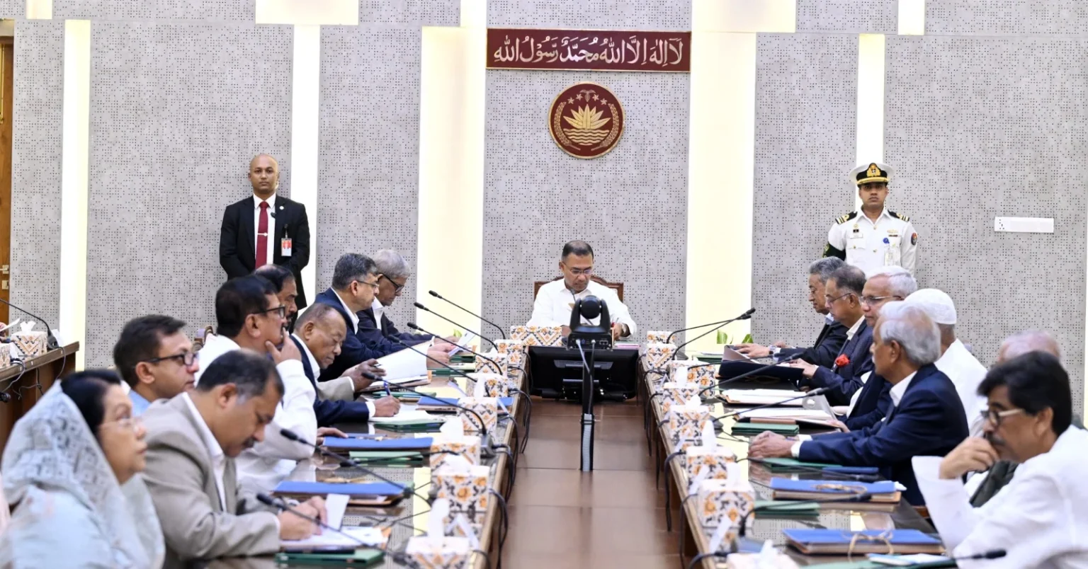 ১২ লাখ কৃষকের ১০ হাজার টাকা পর্যন্ত ঋণ সুদসহ মওকুফের সিদ্ধান্ত