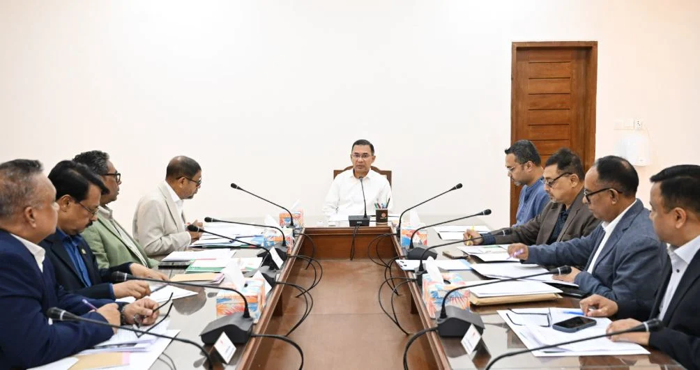 প্রধানমন্ত্রীর সভাপতিত্বে ‘সুস্বাস্থ্যের বাংলাদেশ গঠন’ বিষয়ে সভা অনুষ্ঠিত