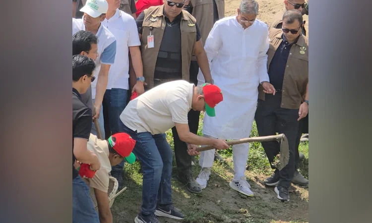 দিনাজপুরে খাল খনন কর্মসূচির উদ্বোধন করলেন প্রধানমন্ত্রী