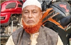 বোনের বাড়িতে বেড়াতে যাওয়ার সময় চলন্ত মোটরসাইকেল থেকে পড়ে কৃষক দল নেতার মৃত্যু
