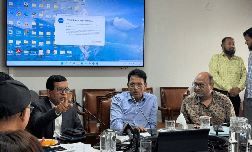পাবলিক পরীক্ষা আইন প্রয়োগে নিষ্ঠাবান থাকতে কেন্দ্র সচিবদের প্রতি শিক্ষামন্ত্রীর নির্দেশ