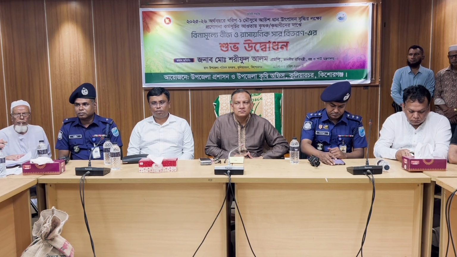 রাজনৈতিক প্রভাব নয়, প্রকৃত কৃষকই কৃষি সুবিধা পাবে : বস্ত্র ও পাট প্রতিমন্ত্রী