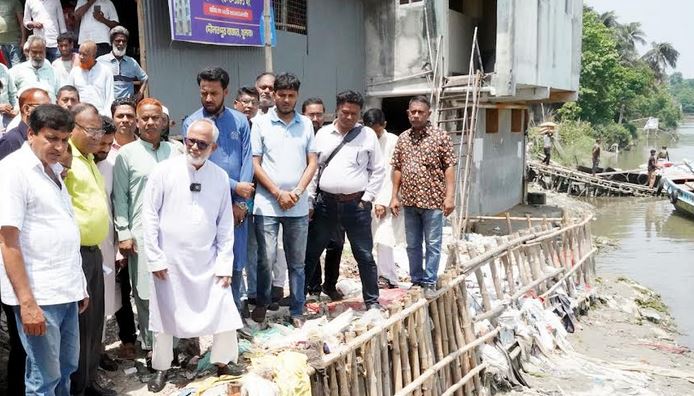 জলাবদ্ধতা থেকে নগরবাসীকে রক্ষায় বর্ষার আগে কর্মপরিকল্পনা গ্রহণ করা হবে : কেসিসি প্রশাসক