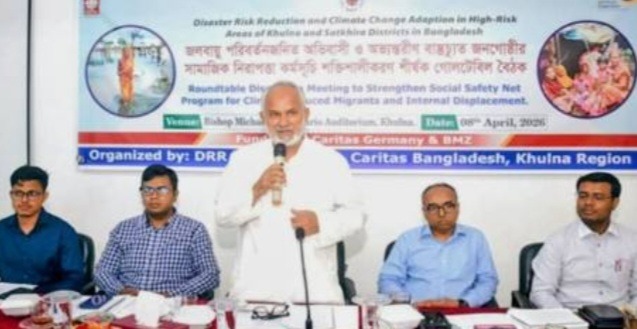 গ্রিন ও ক্লিন সিটির লক্ষ্যে কাজ করছে কেসিসি: গোলটেবিল বৈঠকে প্রশাসক নজরুল ইসলাম মঞ্জু