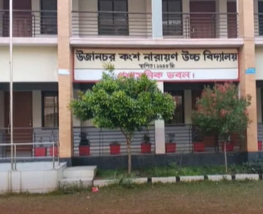 এসএসসি পরীক্ষার্থীকে ভুল প্রশ্নে পরীক্ষা দিতে বাধ্য করার অভিযোগ,২ শিক্ষক অব্যাহতি