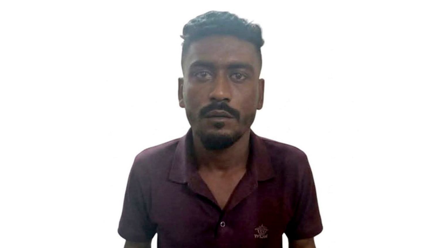 চৌগাছায় গভীর রাতে বার্মিজ চাকু সহ এক যুবক আটক