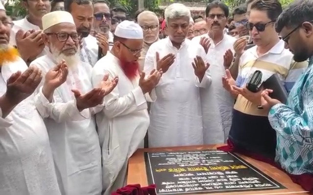 নির্বাচনী প্রতিশ্রুতি বাস্তবায়নে ১১ কোটি টাকার কাজের উদ্বোধন করেন প্রতিমন্ত্রী অমিত