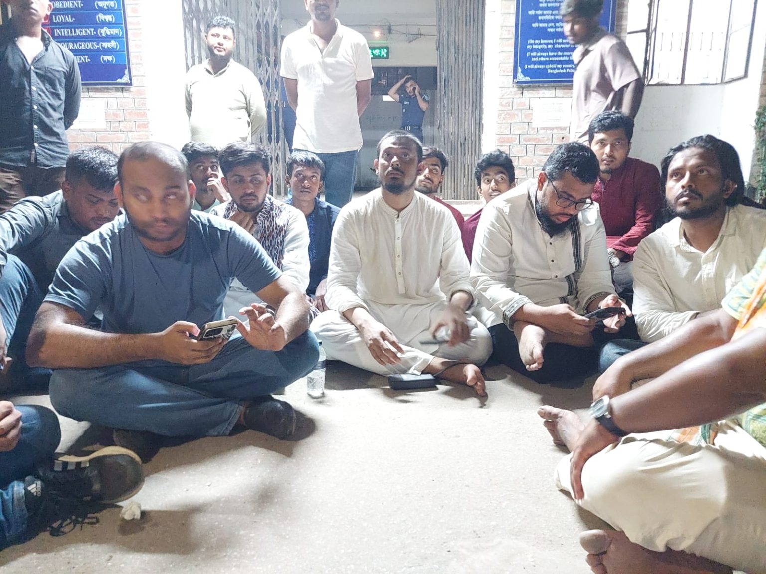 মামলা না নেওয়া পর্যন্ত উঠবো না : নাসিরউদ্দিন পাটোয়ারী