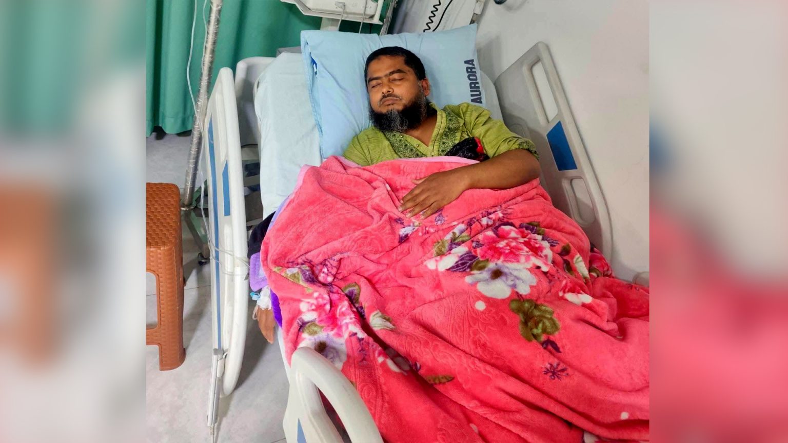 ঠাকুরগাঁওয়ের কৃতি সন্তান দেলাওয়ার হোসেন গুরুতর অসুস্থ, সুস্থতা কামনায় দোয়া চেয়েছেন শুভাকাঙ্ক্ষীরা