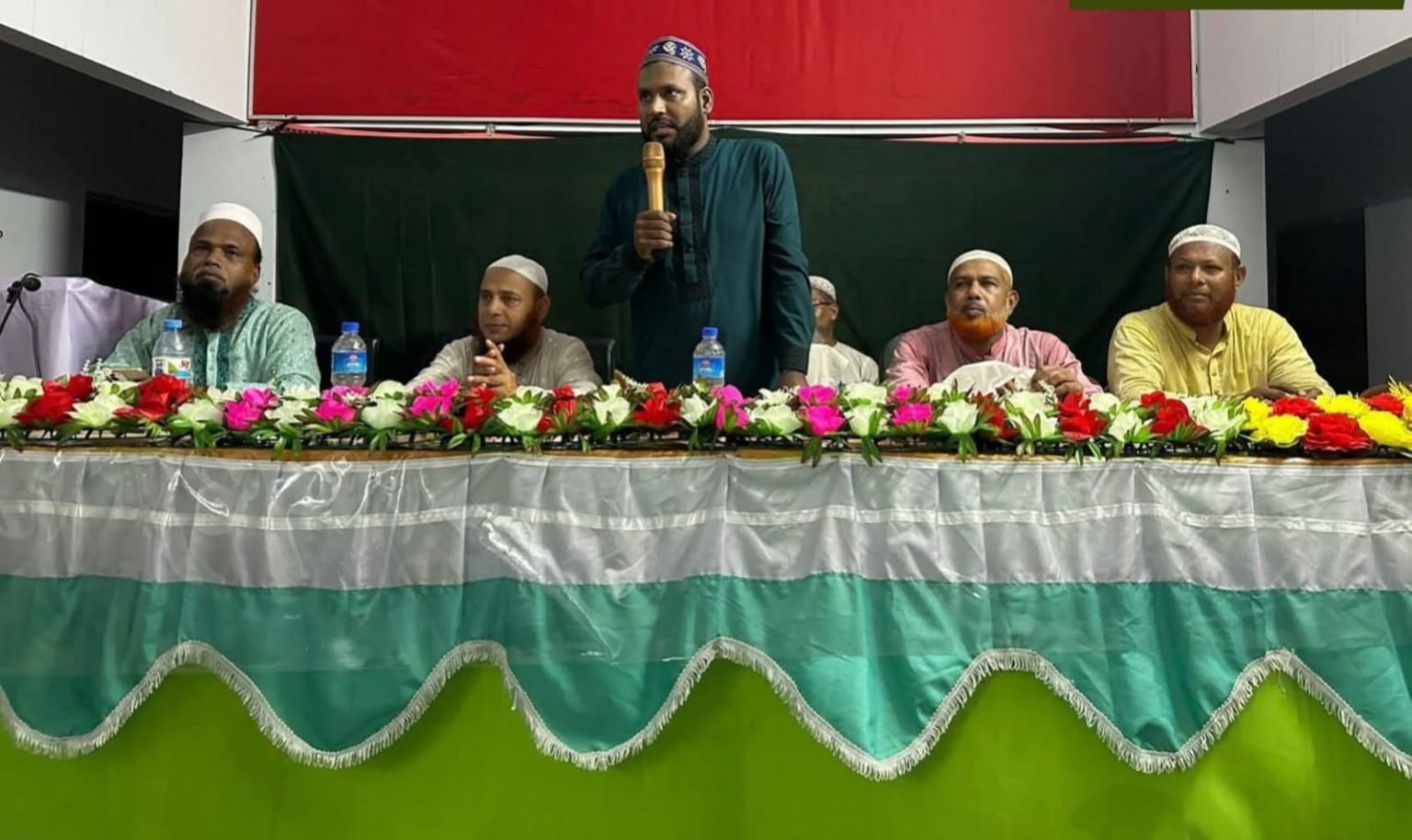 ঝিকরগাছায় সাবেক শিবিরদের নিয়ে মিলনমেলা অনুষ্ঠিত