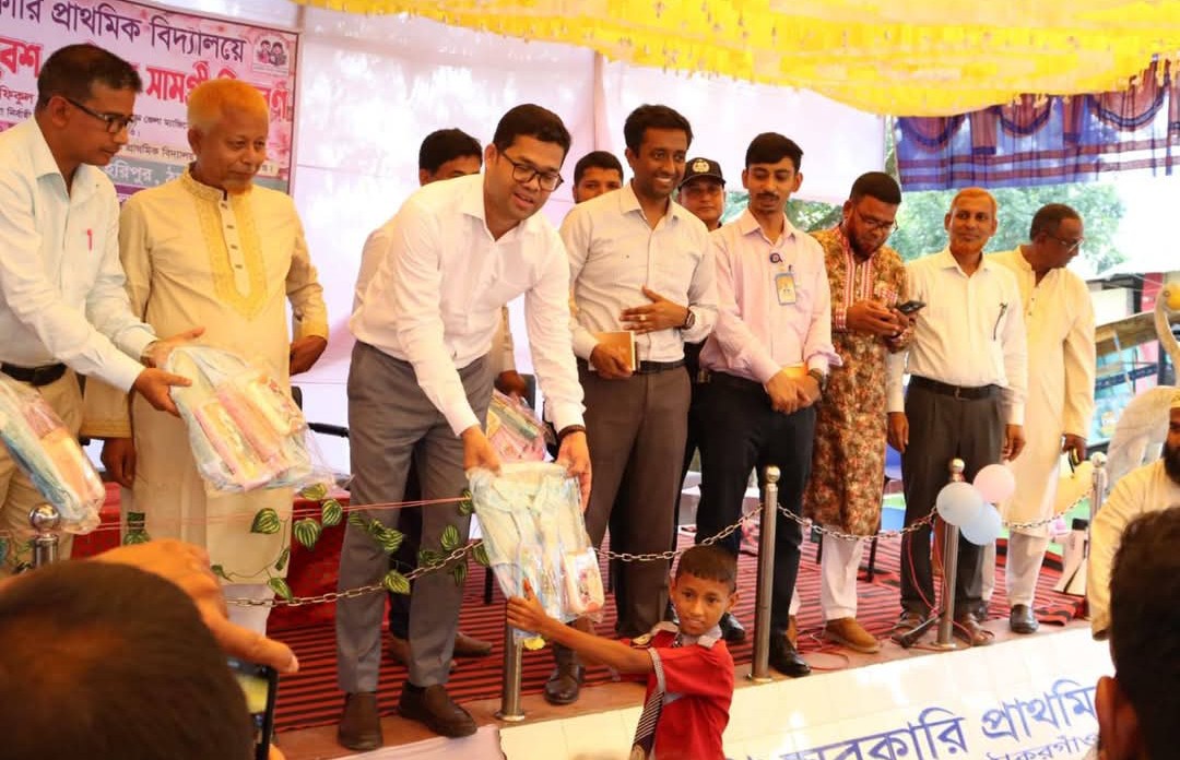 হরিপুর উপজেলা পরিদর্শন করেন জেলা প্রশাসক