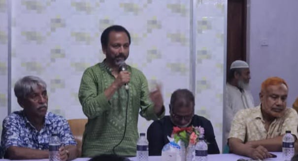 সিরাজগঞ্জ দরগাহ রোডে মতবিনিময় সভায় জনতার মেয়র সাইদুর রহমান বাচ্চু