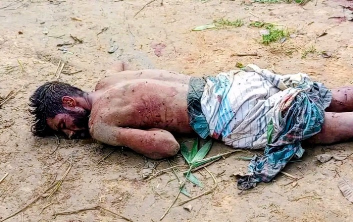 নবাবগঞ্জে চুরি করতে গিয়ে গণপিটুনিতে একজন নিহত