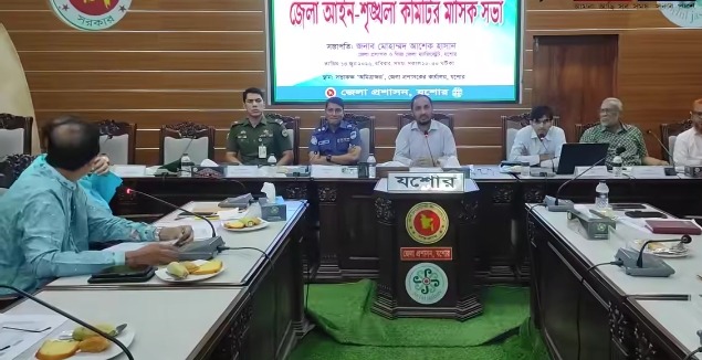 যশোর শহরে ভ্যান-রিক্সা চালকদের জন্য ড্রাইভিং লাইসেন্স বাধ্যতামূলক: ১ জুলাই থেকে অভিযান