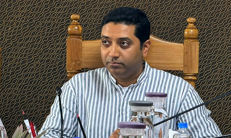 আগস্টের মধ্যে শিক্ষার্থীদের ড্রেস ও জুতা বিতরণ করবে সরকার : প্রাথমিক ও গণশিক্ষা প্রতিমন্ত্রী