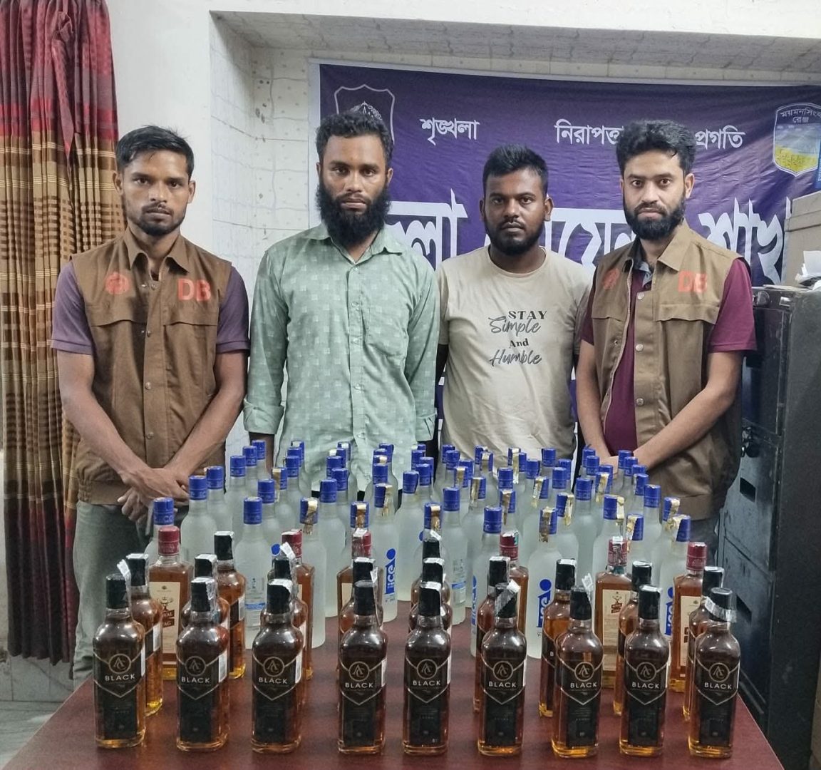 বকশীগঞ্জে ডিবির অভিযানে ৯০ বোতল ভারতীয় মদ উদ্ধার, গ্রেপ্তার ২ 