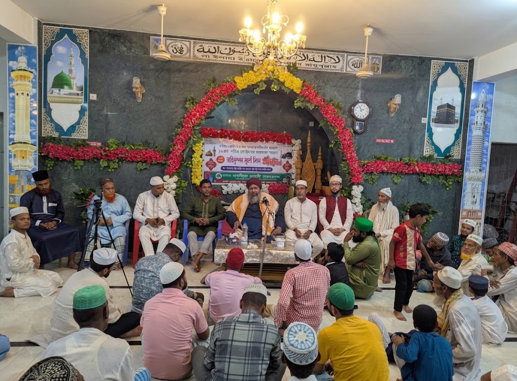 দশম তম শোহাদায়ে কারবালা স্মরণে উত্তর কচুয়াইয়ে আজিমুশশান নূরানী মিলাদ মাহফিল অনুষ্ঠিত