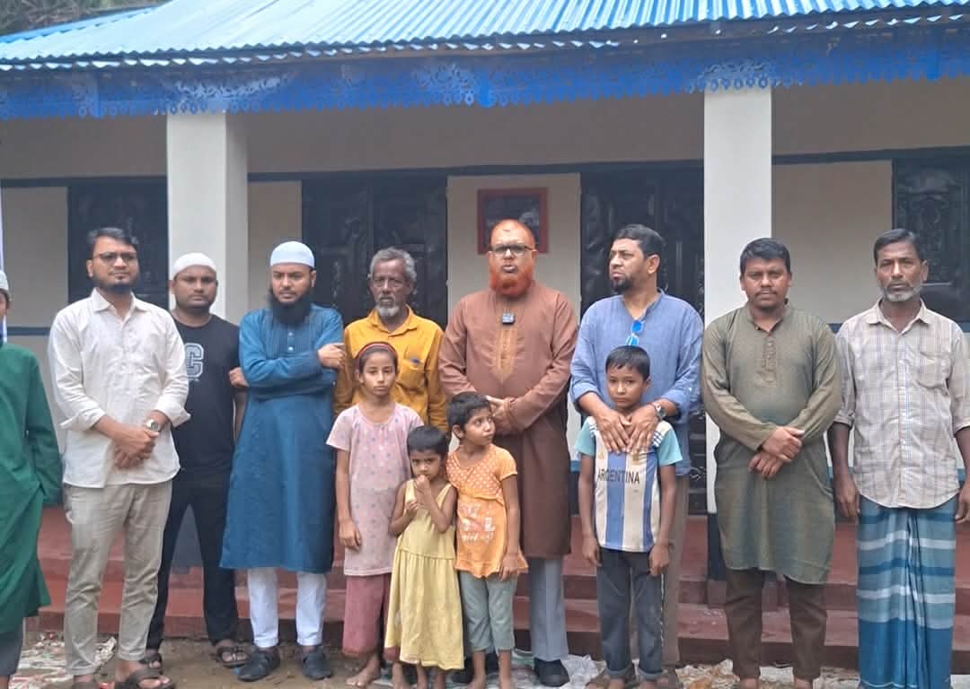 বিশ্বনাথে সিডস অফ সাদাকাহ এর ঘর পেলো তিনটি অসহায় পরিবার