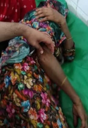যশোরে পূর্বশত্রুতার জেরে নারীকে মারধরের অভিযোগ