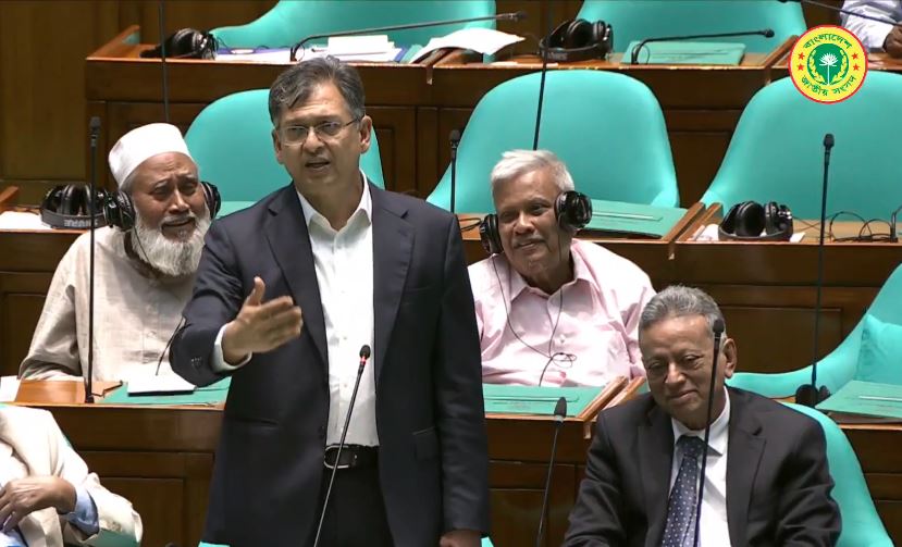 বিদেশে পাচার হওয়া ঋণের অর্থ উদ্ধারে ৩০ ব্যাংকের উদ্যোগ : অর্থমন্ত্রী