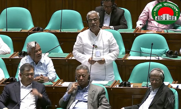 মুক্তিযোদ্ধাদের ভাতা বাড়ানোর জোর দাবি জয়নুল আবেদিন ফারুকের