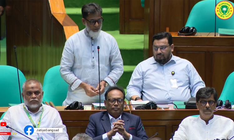 সড়ক-রেলখাতে ব্যাপক বরাদ্দ, বাস্তবায়ন হচ্ছে নতুন পরিকল্পনা : প্রতিমন্ত্রী