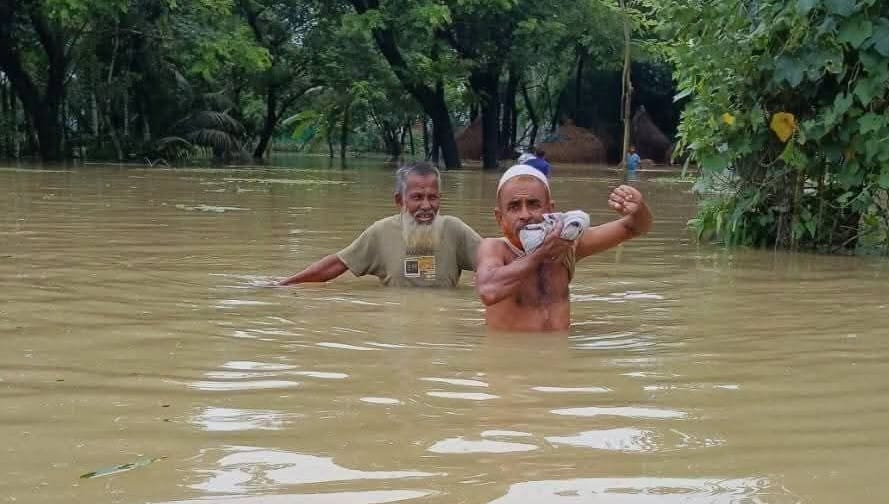 বাঁশখালীতে বন্যা কবলিত এলাকায় ডায়রিয়া আক্রান্ত হয়ে ২ জনের মৃত্যু