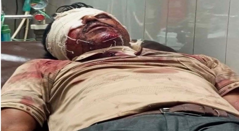 বদলগাছীতে সিএনজি-মোটরসাইকেলের মুখোমুখি সংঘর্ষে দুই চালক গুরুতর আহত, নওগাঁ সদর হাসপাতালে রেফার